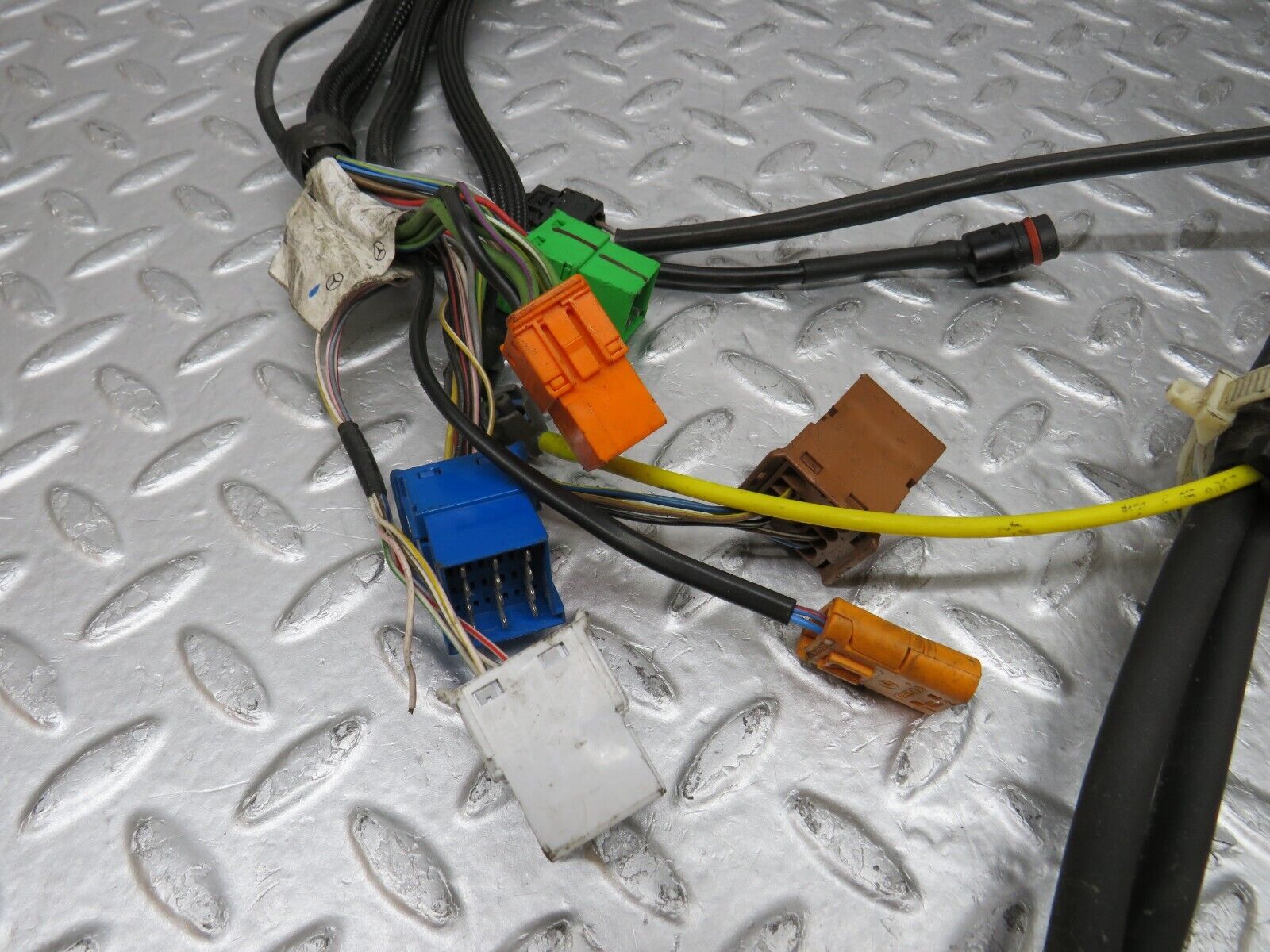 35307 Mercedes-Benz W140 Door Wire Harness 1404409637