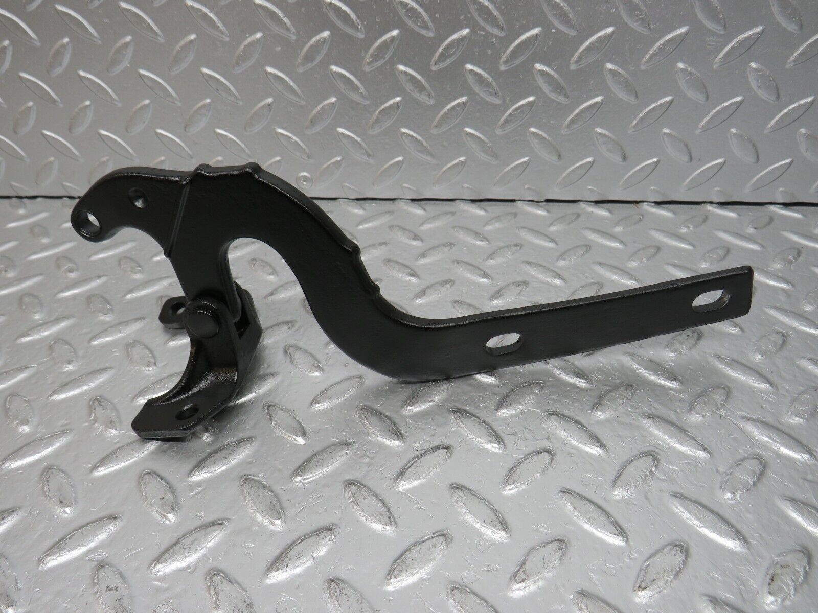 32543 Mercedes-Benz S124 300TE Trunk Lid Hinge Left 1247430351 1247430121