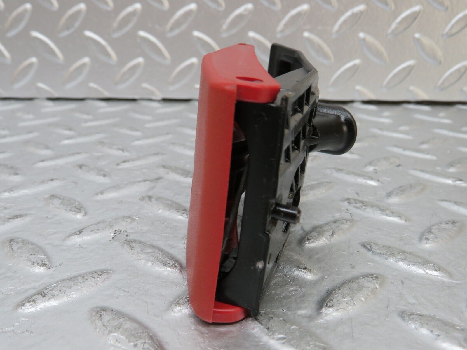 25902 Mercedes-Benz W124 280E Hood Opener Bonnet Opener Release