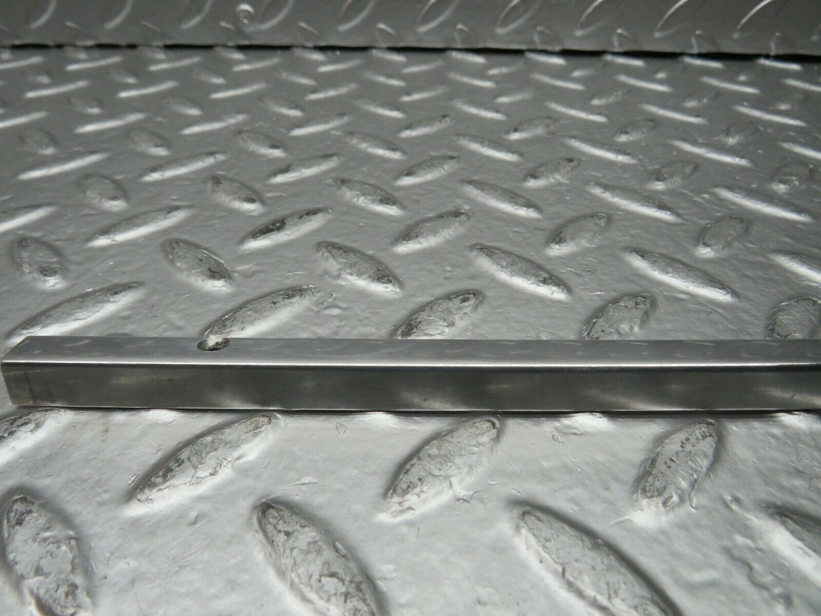 22736 Mercedes-Benz C107 450SLC Coupe Sunroof Chrome Trim