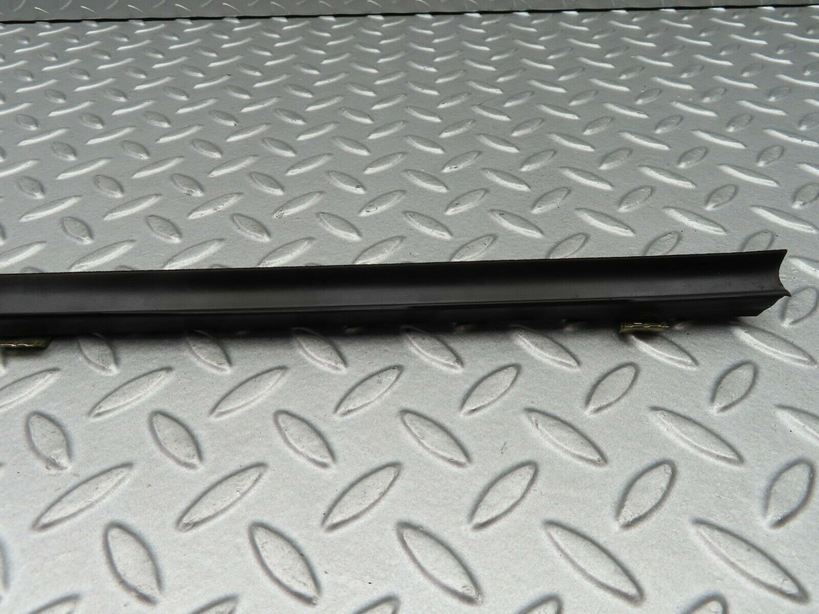 5273 Mercedes-Benz W124 230E Inner Window Weatherstrip Seal Rear Right