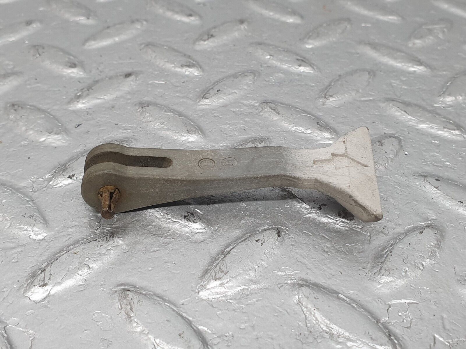 41030 Mercedes-Benz W126 300SE Bonnet Release Pull Handle