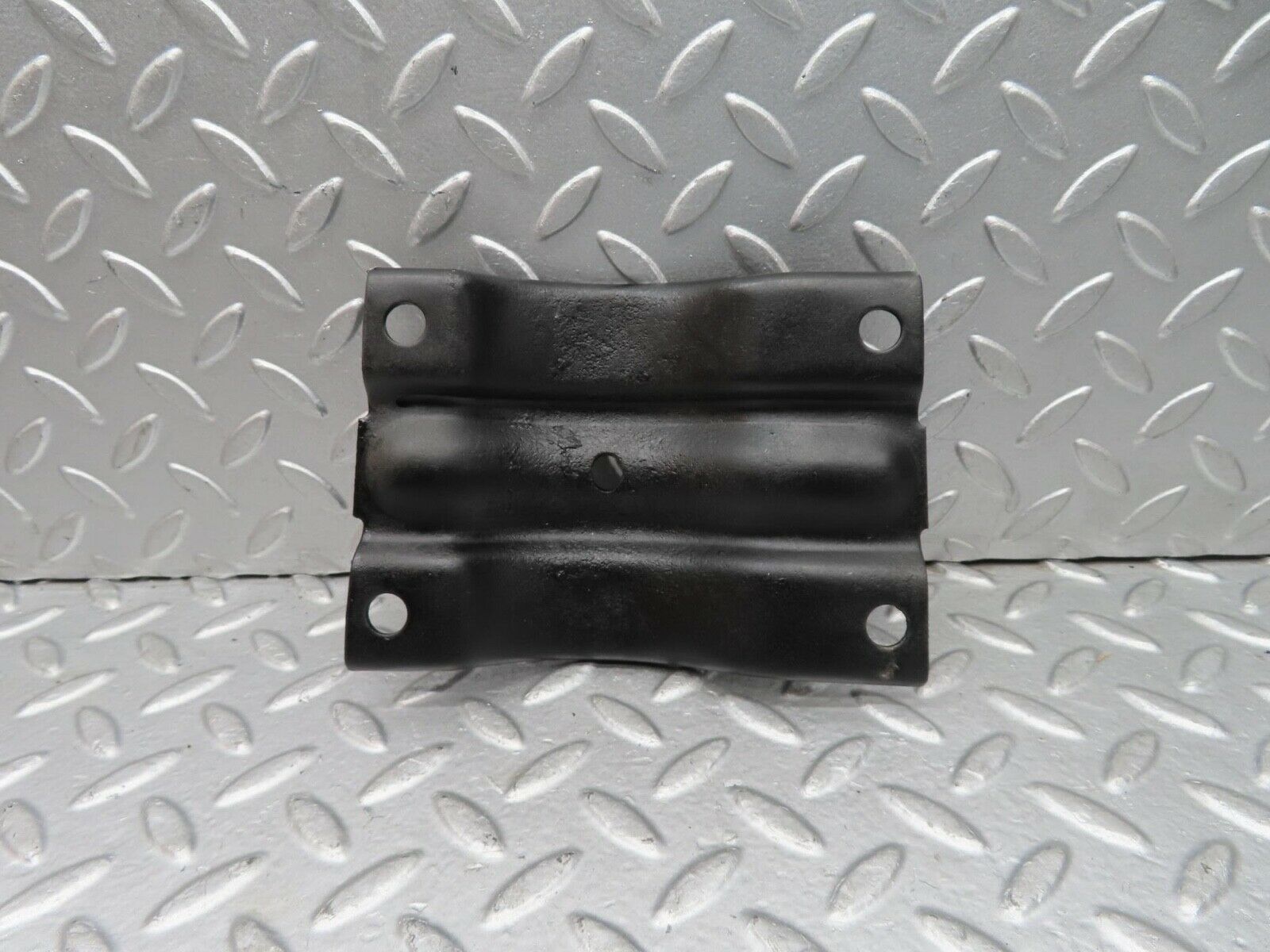 14603 Mercedes-Benz W140 S320 Cardan Shaft Prop Shaft Bracket