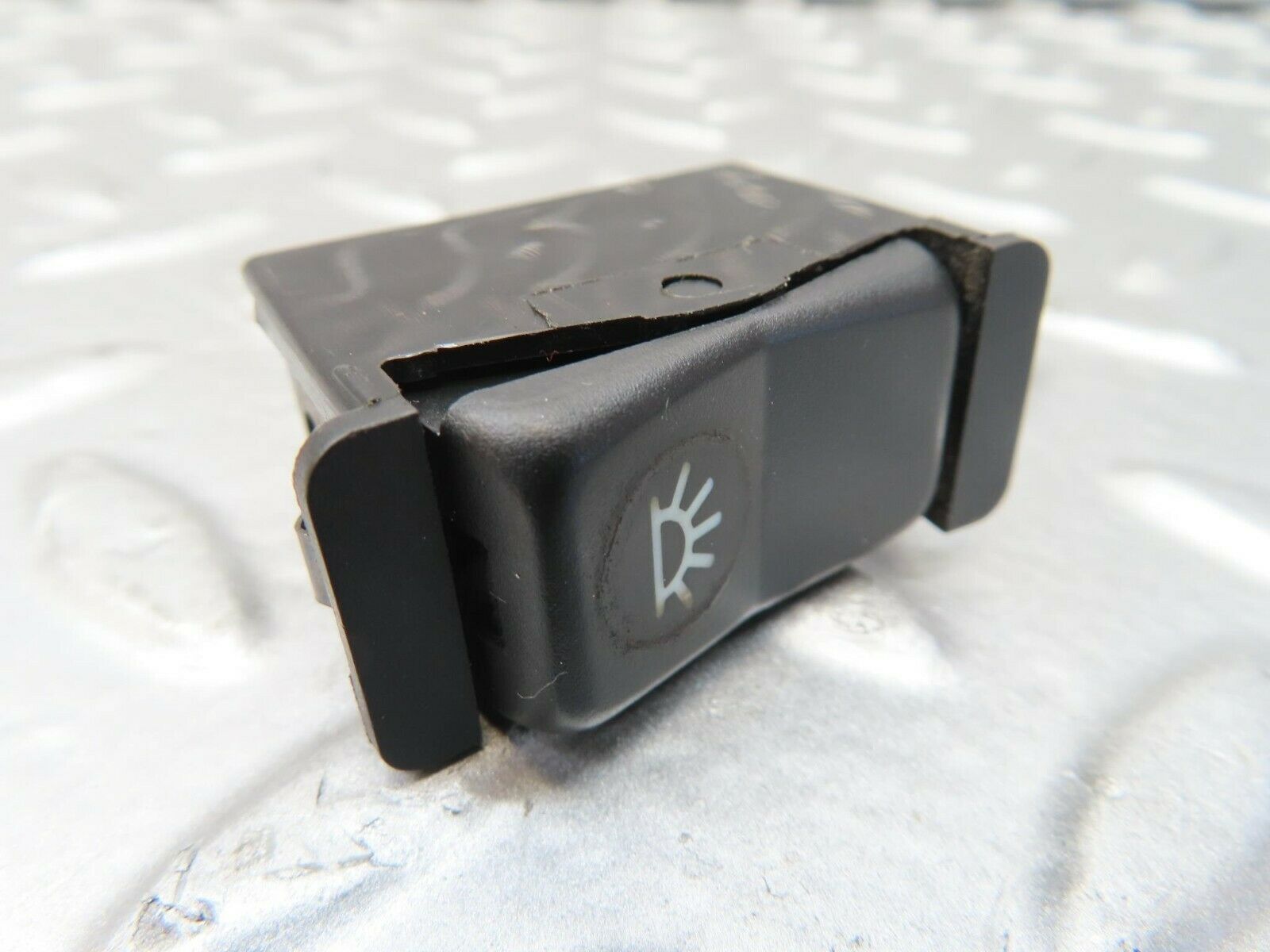 15490 Mercedes-Benz W123 230E Interior Light Switch 0008205910