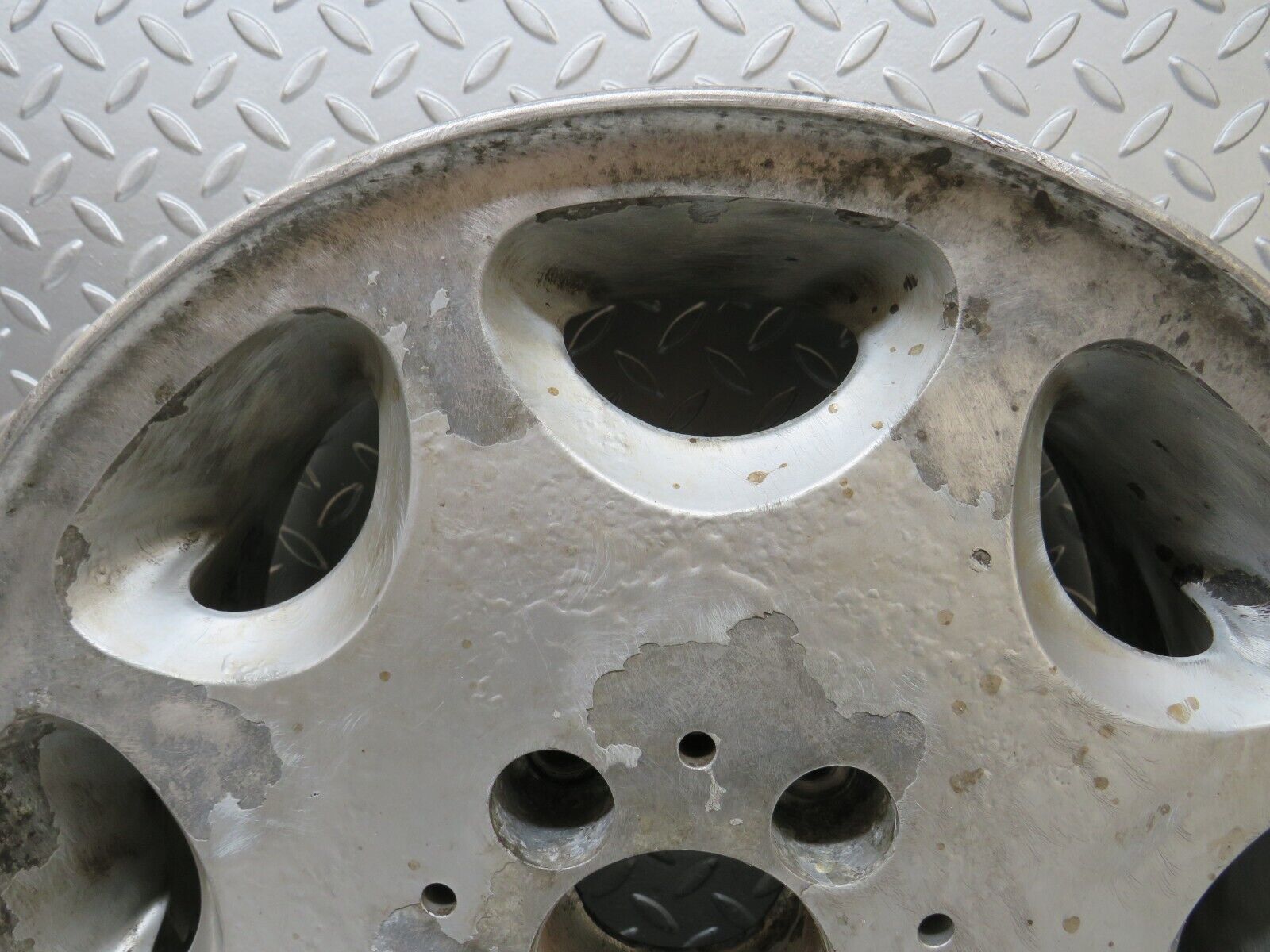 27470 Mercedes-Benz C124 220CE Coupe Alloy Wheel 6.5Jx15H2 ET44 1244011202