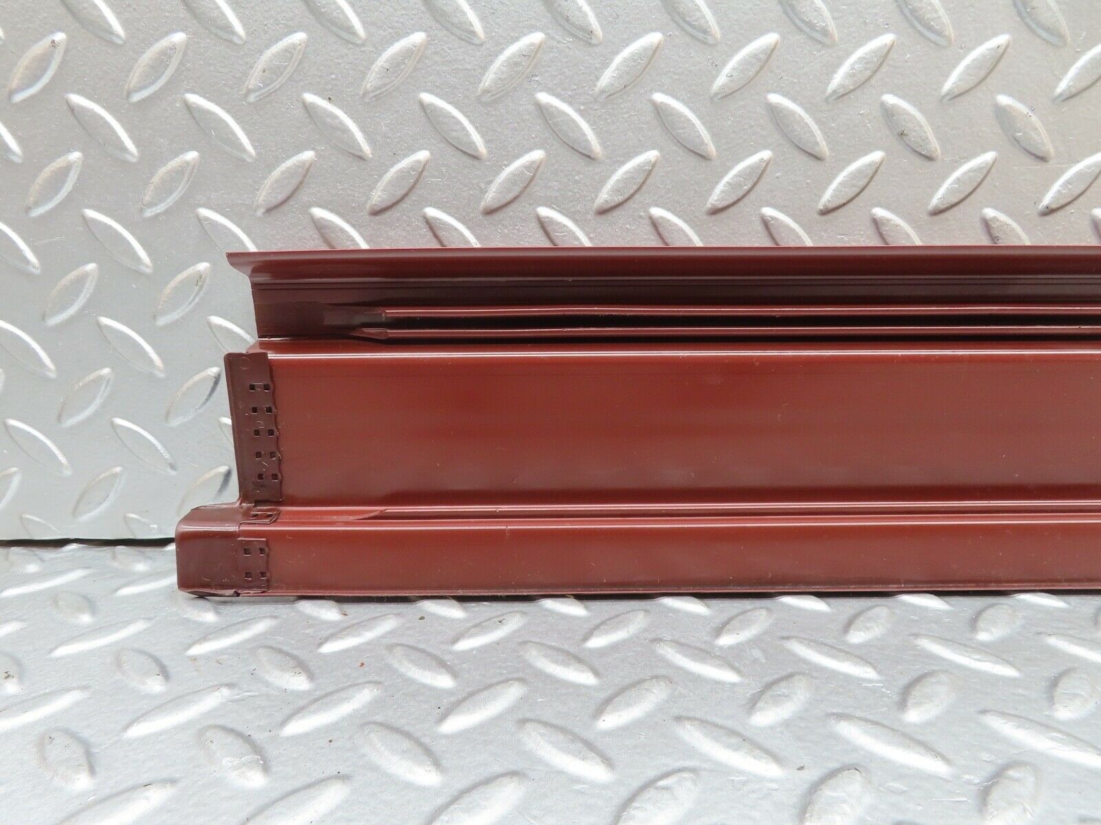 21477 Mercedes-Benz W126 300SE Rear Right Door Sill Cover Burgundy Red