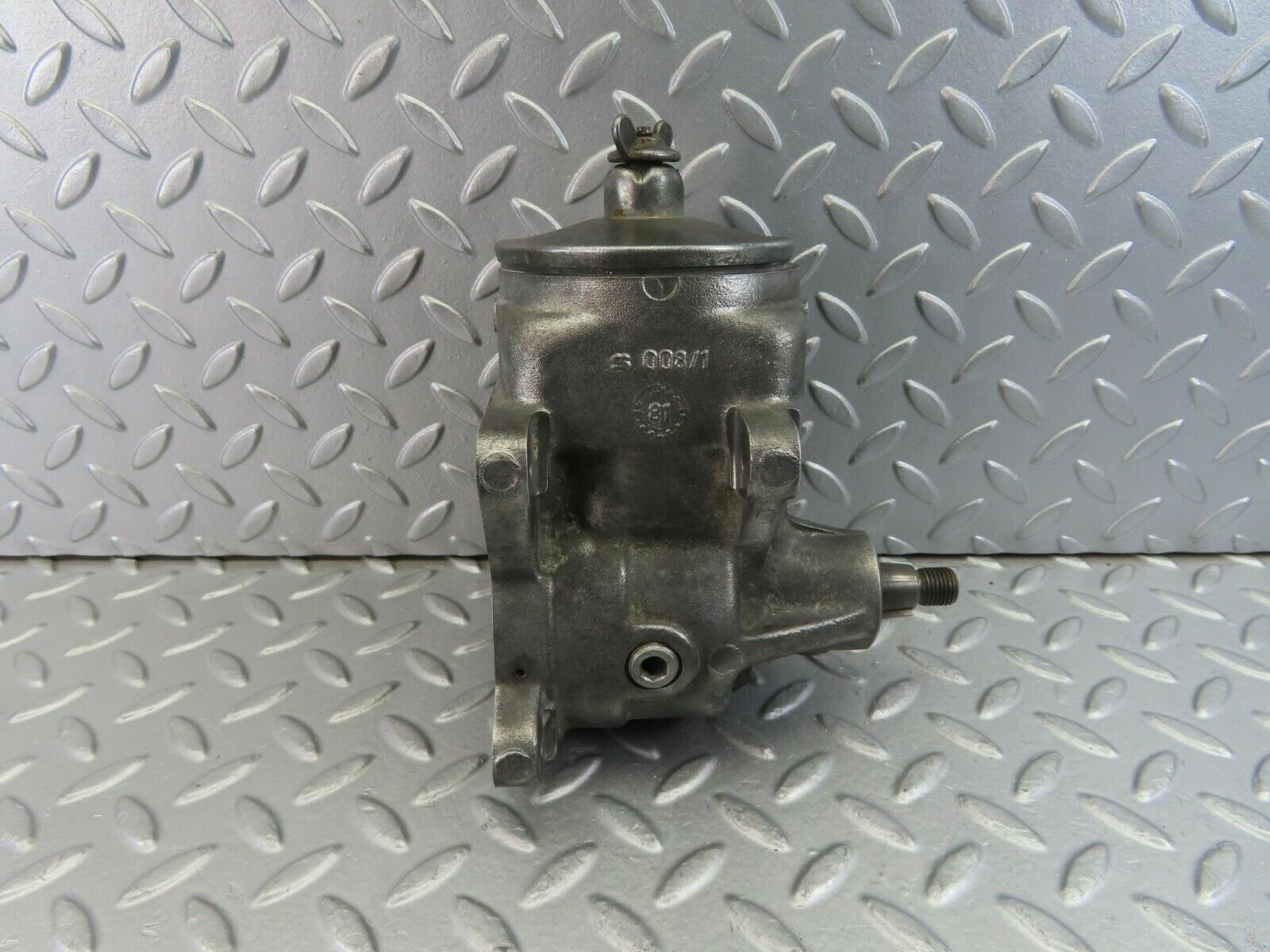 10051 Mercedes-Benz C123 230CE Coupe Power Steering Pump 1164602680