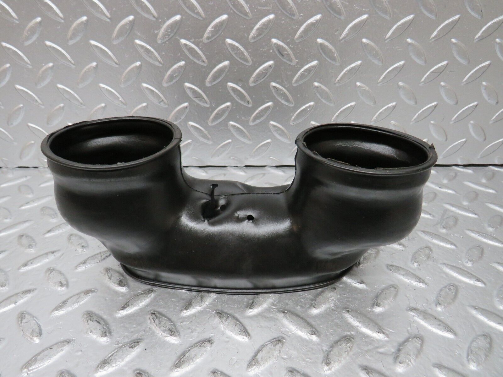 26988 Mercedes-Benz W123 240D Air Duct Rubber Hose 1238320988