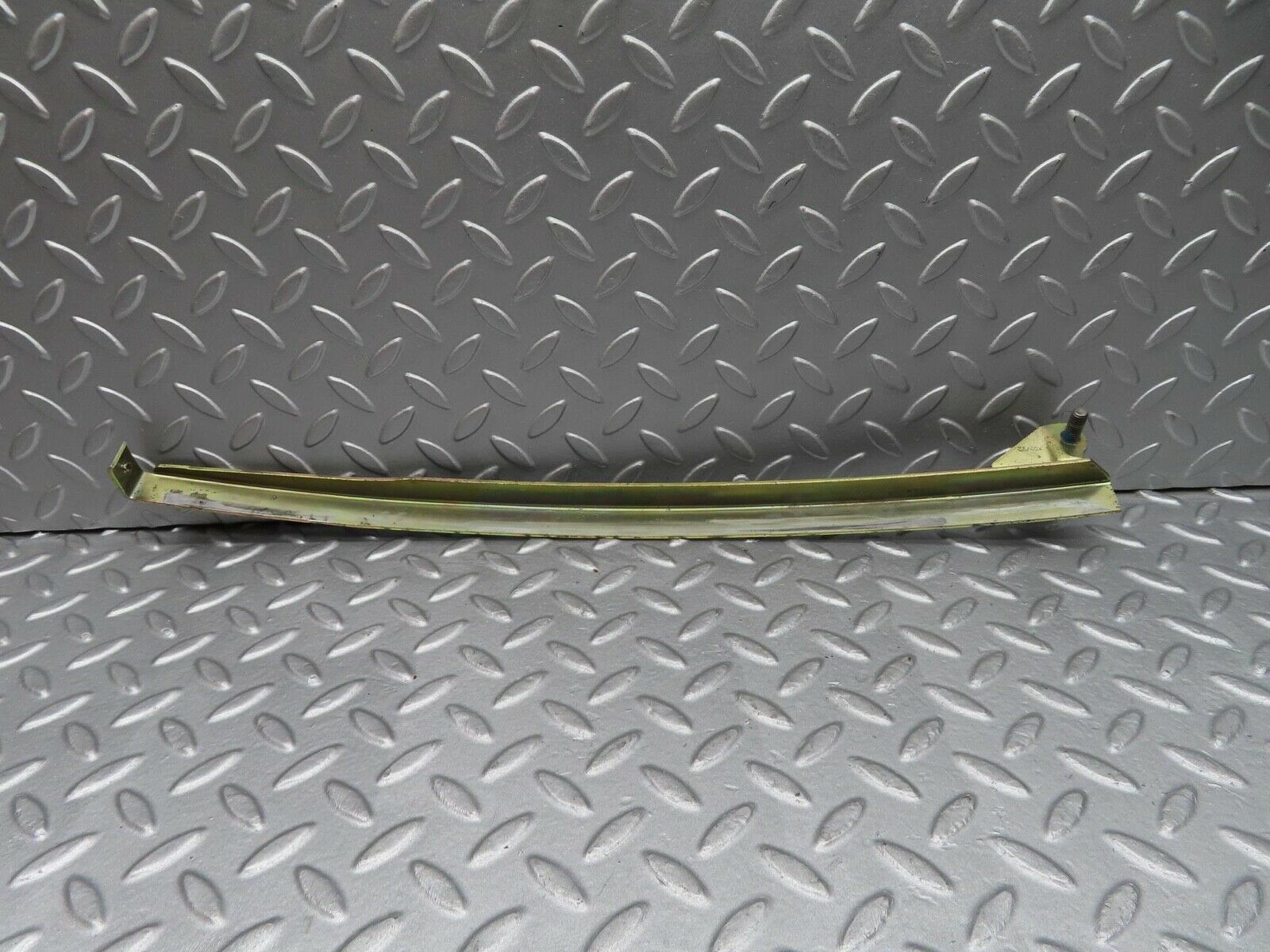 11987 Mercedes-Benz R129 300SL Coupe Rear Right Window Channel