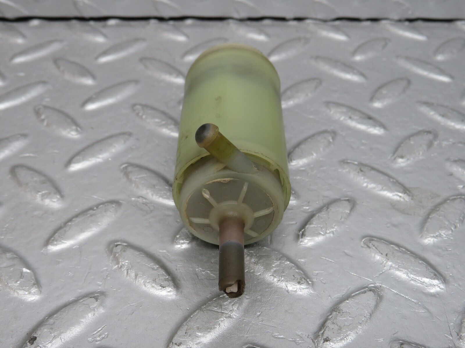39627 Mercedes-Benz R129 320SL Coupe Windscreen Washer Pump