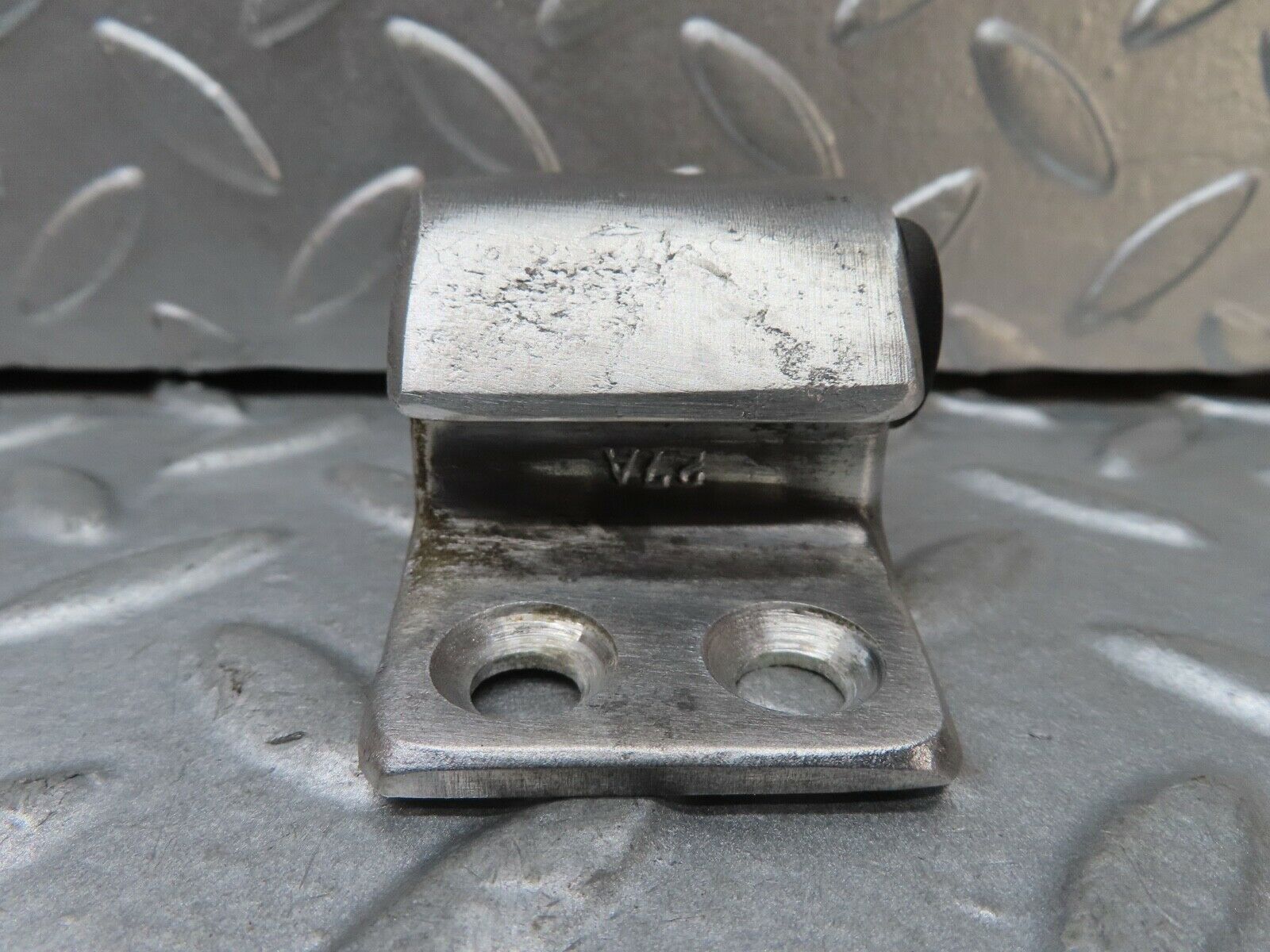 17565 Mercedes-Benz W116 450SEL Door Lock Latch Left Side