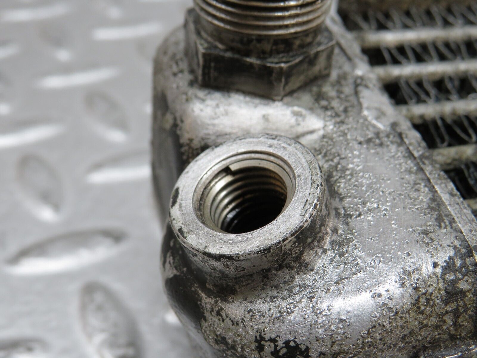 37406 Mercedes-Benz W109 300SEL Oil Cooler Radiator Behr 1161800065