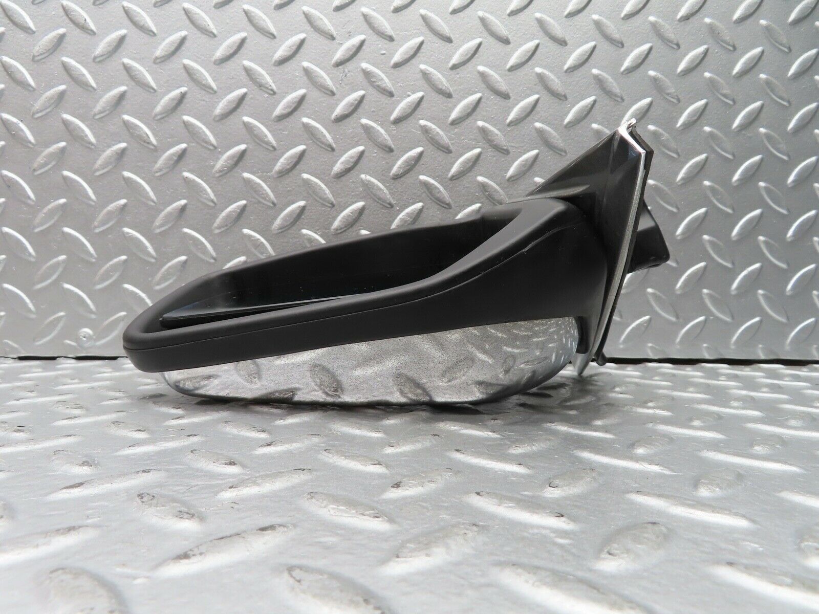 21144 Mercedes-Benz W123 230E Right Wing Mirror 1238110461