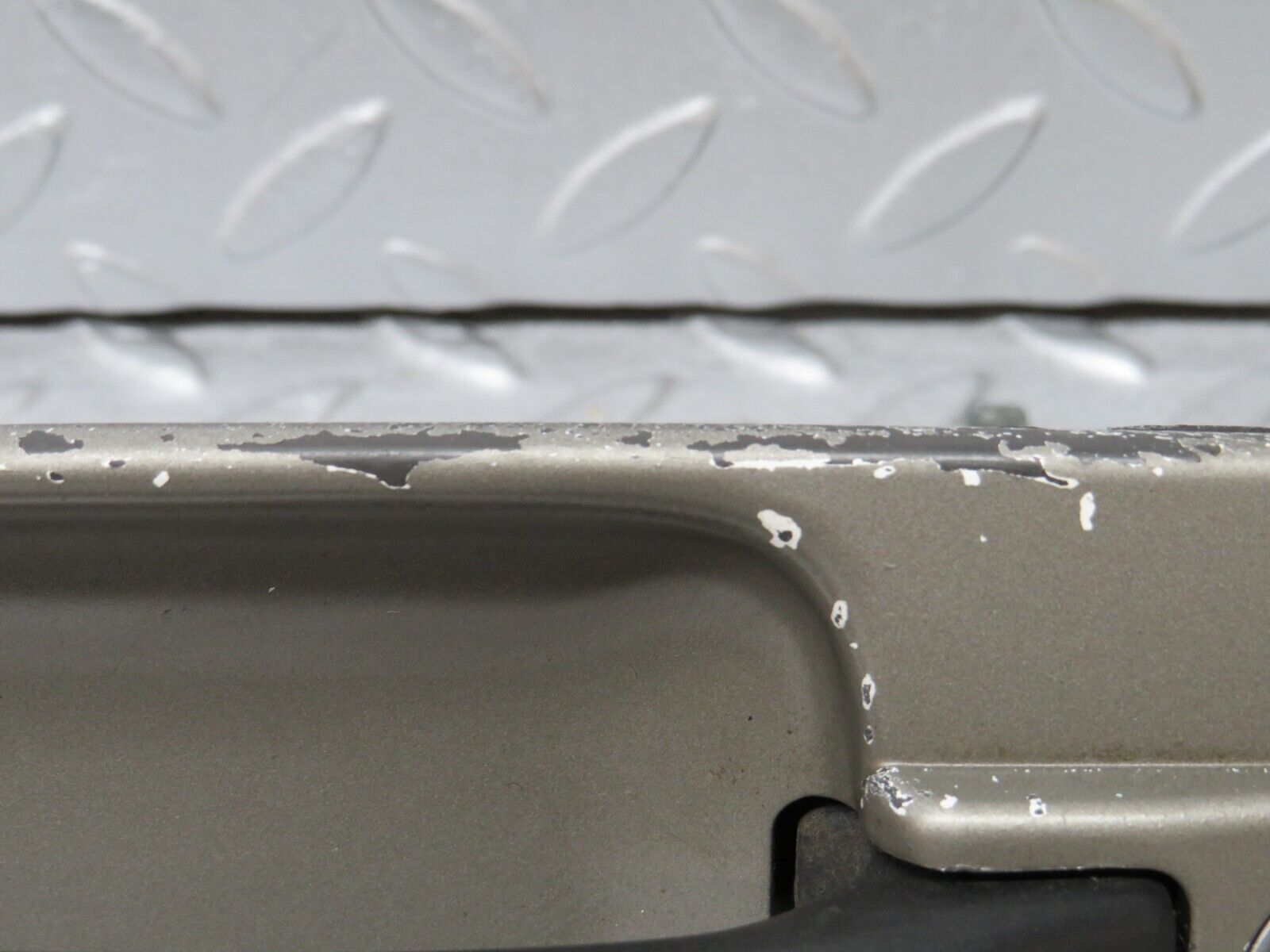 36873 Mercedes-Benz C126 420SEC Coupe Left Door Exterior Handle No Key