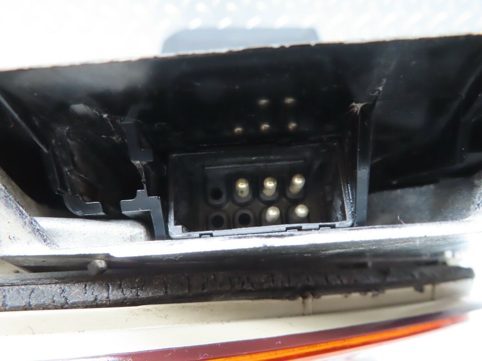 19885 Mercedes-Benz R129 300SL Coupe Tail Light Left Side