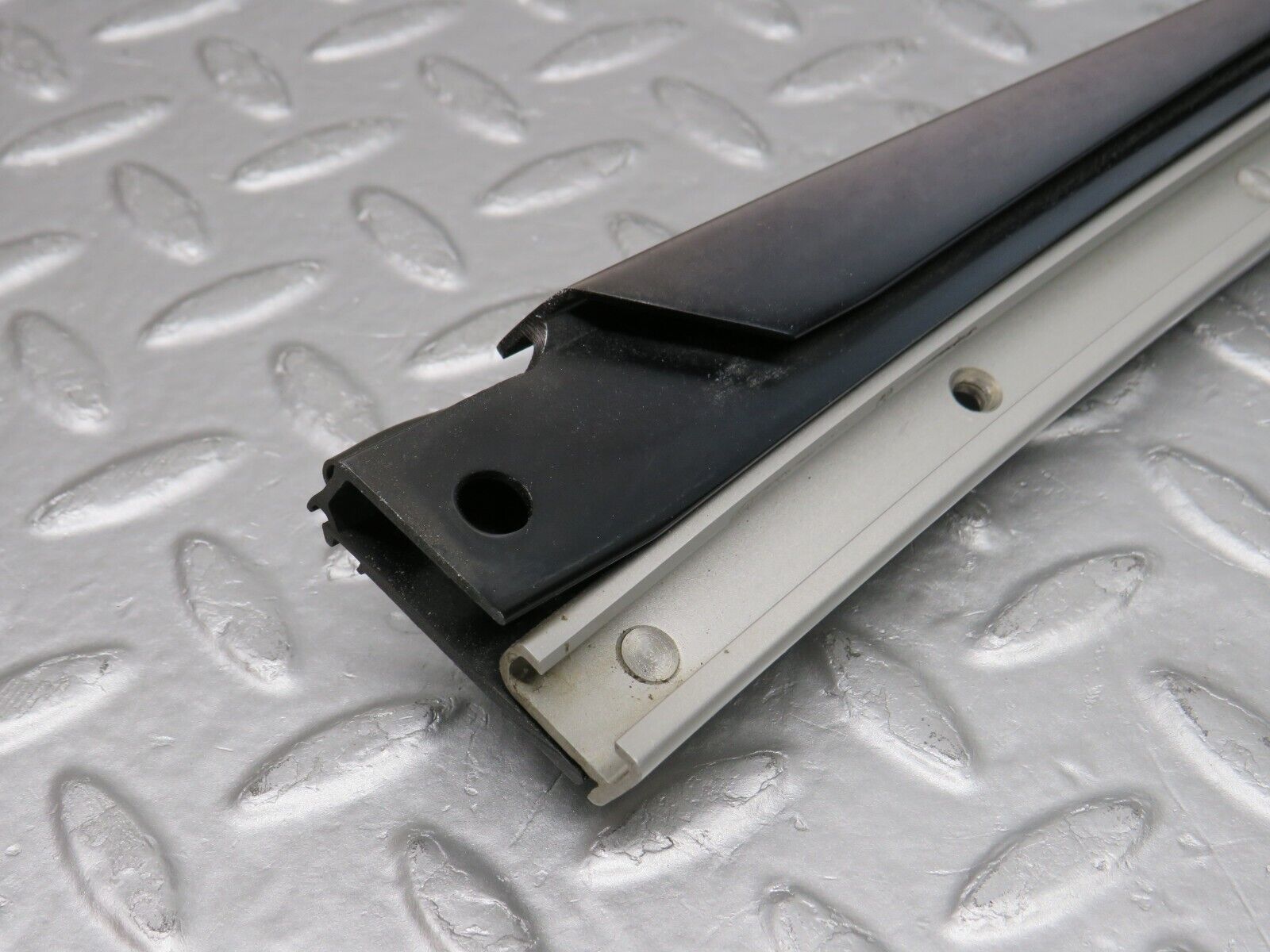 38522 Mercedes-Benz R129 280SL Coupe A Pillar Chrome Trim Cover Left