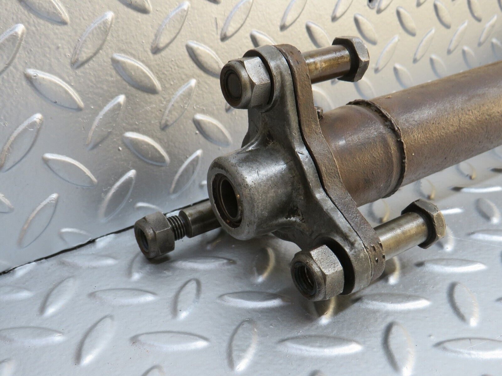 40485 Mercedes-Benz W110 230 Cardan Shaft Prop Shaft 1104130429 1114130312