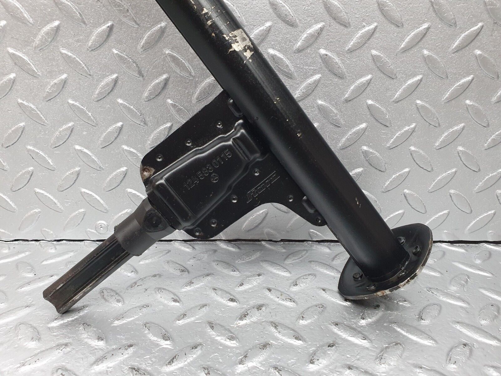 41468 Mercedes-Benz W124 200E Car Jack 1245830115