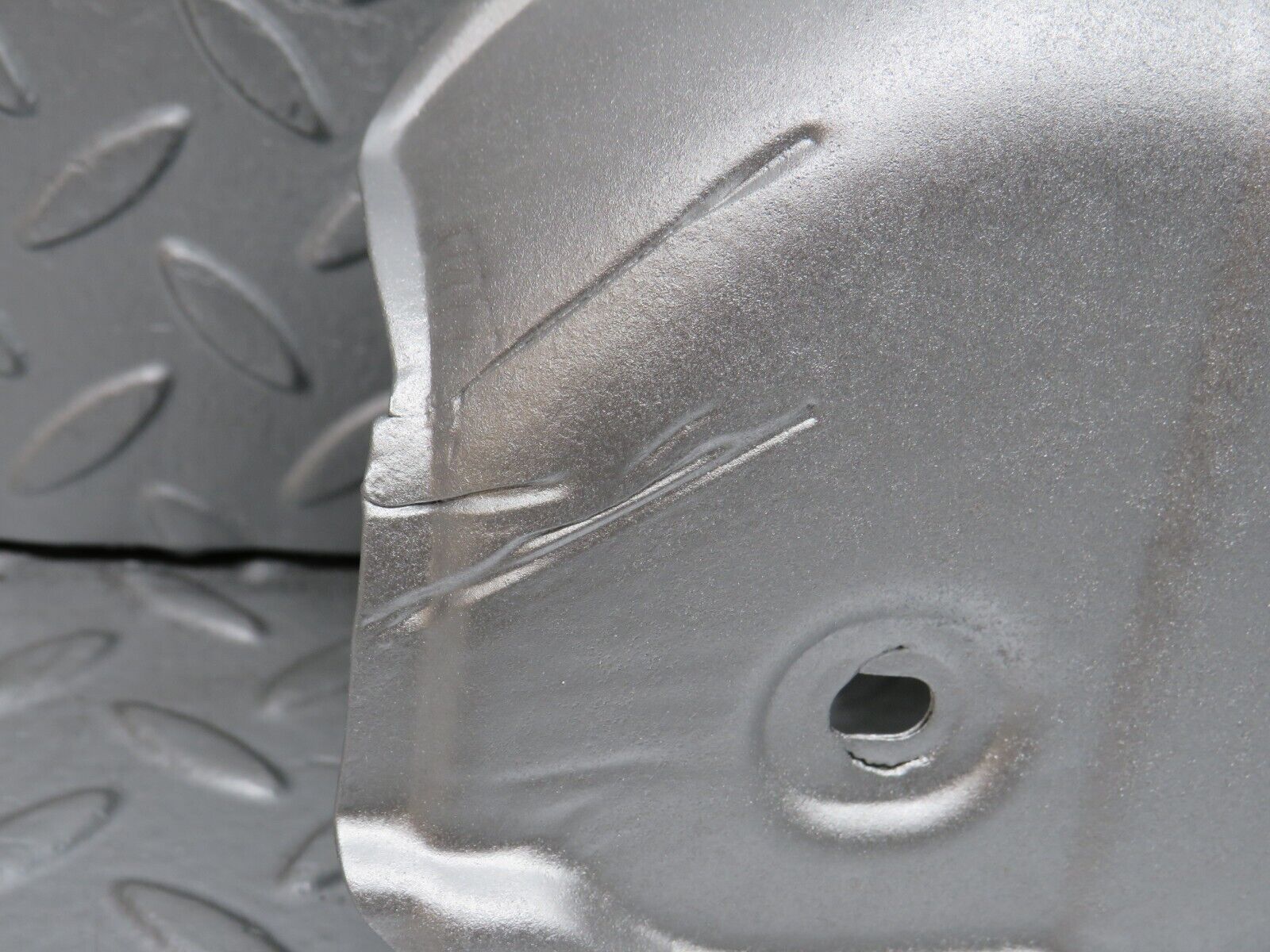 38133 Mercedes-Benz A124 320E Cabriolet Exhaust Manifold Heat Shield 1041421220