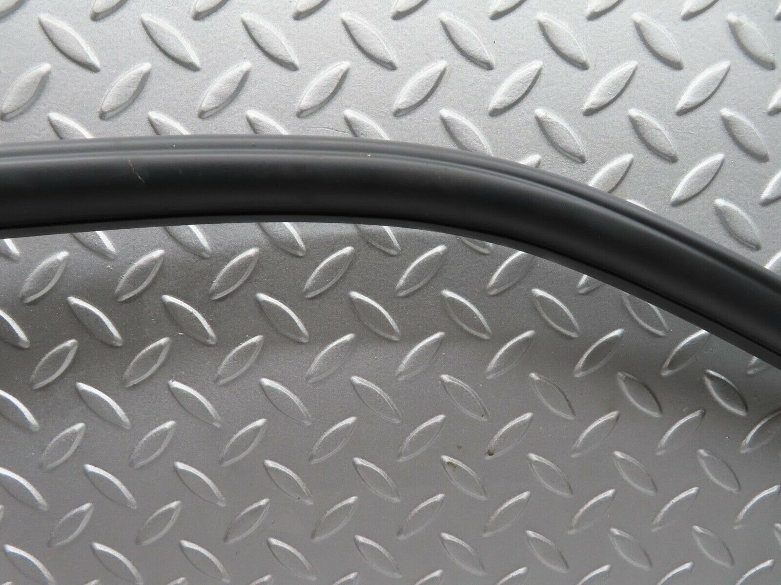 14872 Mercedes-Benz W140 S320 Front Left Door Window Trim 1407206362