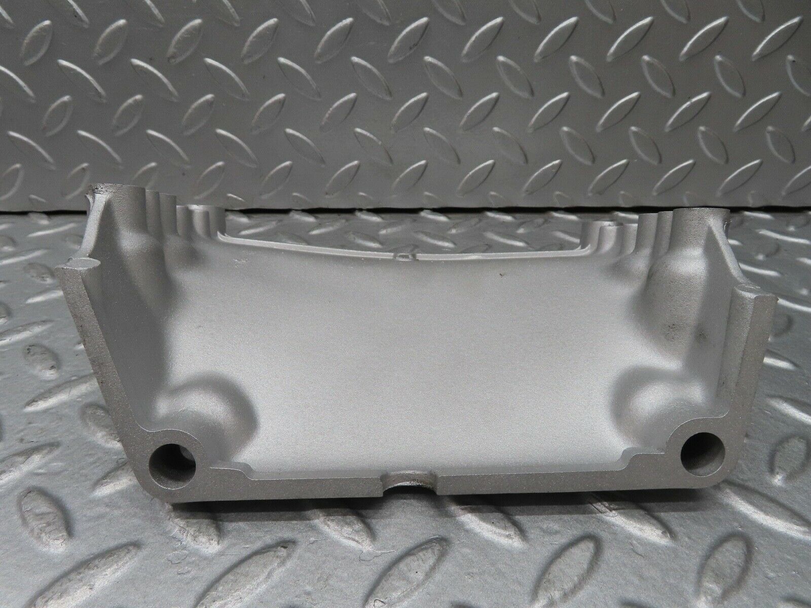 16906 Mercedes-Benz C123 280CE Coupe Gearbox Support 1100140195