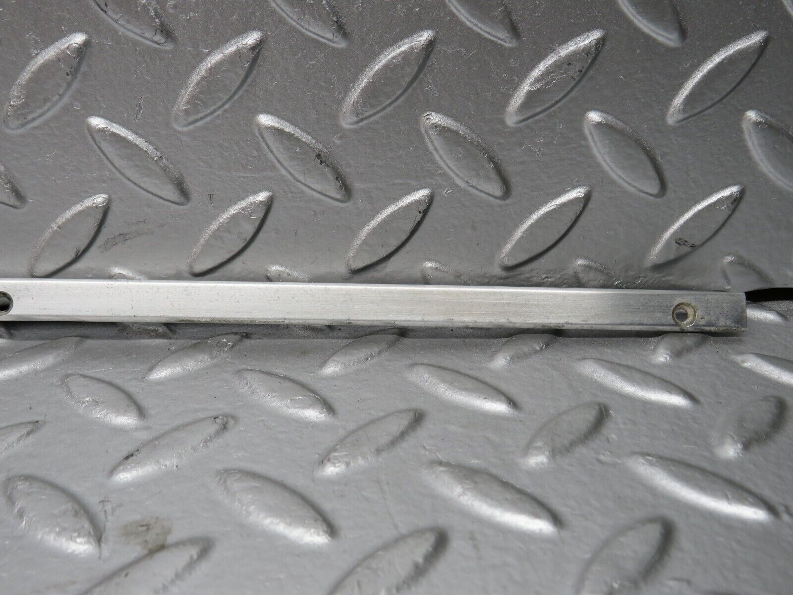 32116 Mercedes-Benz W123 230E Sunroof Chrome Trim