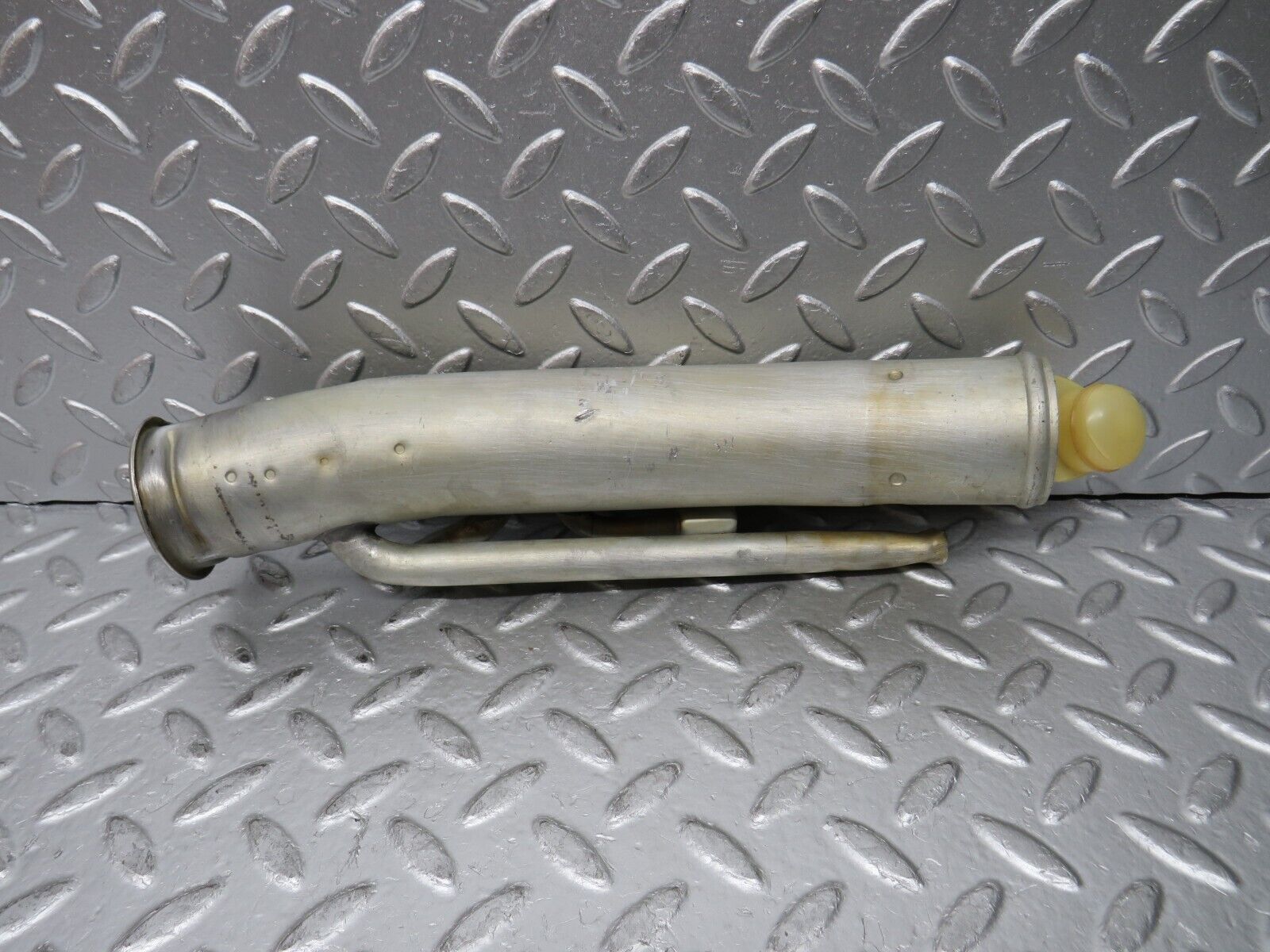 30058 Porsche 924 Fuel Tank Filling pipe