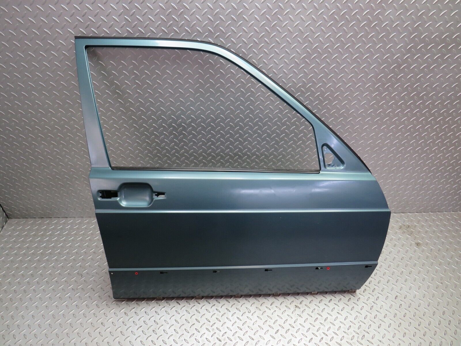 30825 Mercedes-Benz W201 190E 2.0L Front Right Door