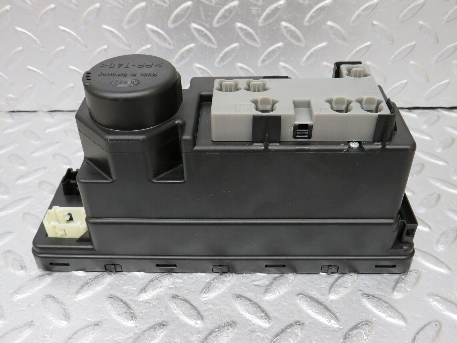 34768 Mercedes-Benz W210 320E Central Locking Pump Hella 2108002648