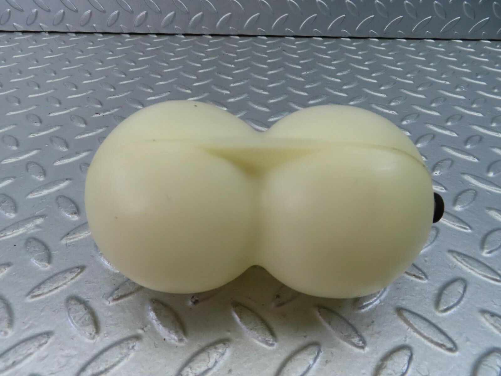 9941 Mercedes-Benz C123 230CE Coupe Vacuum Reservoir