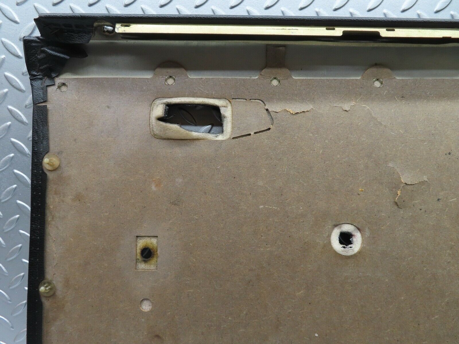 19031 Mercedes-Benz W123 300D Rear Left Door Card Black