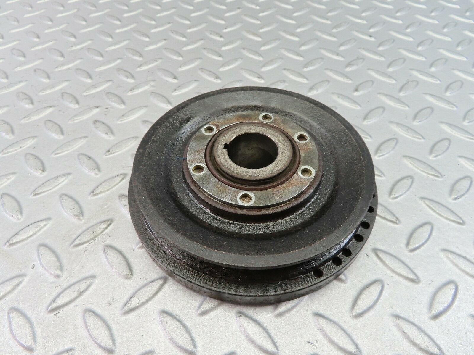 7765 Mercedes-Benz S123 230TE Wagon Crankshaft Vibration Absorber 1020300503
