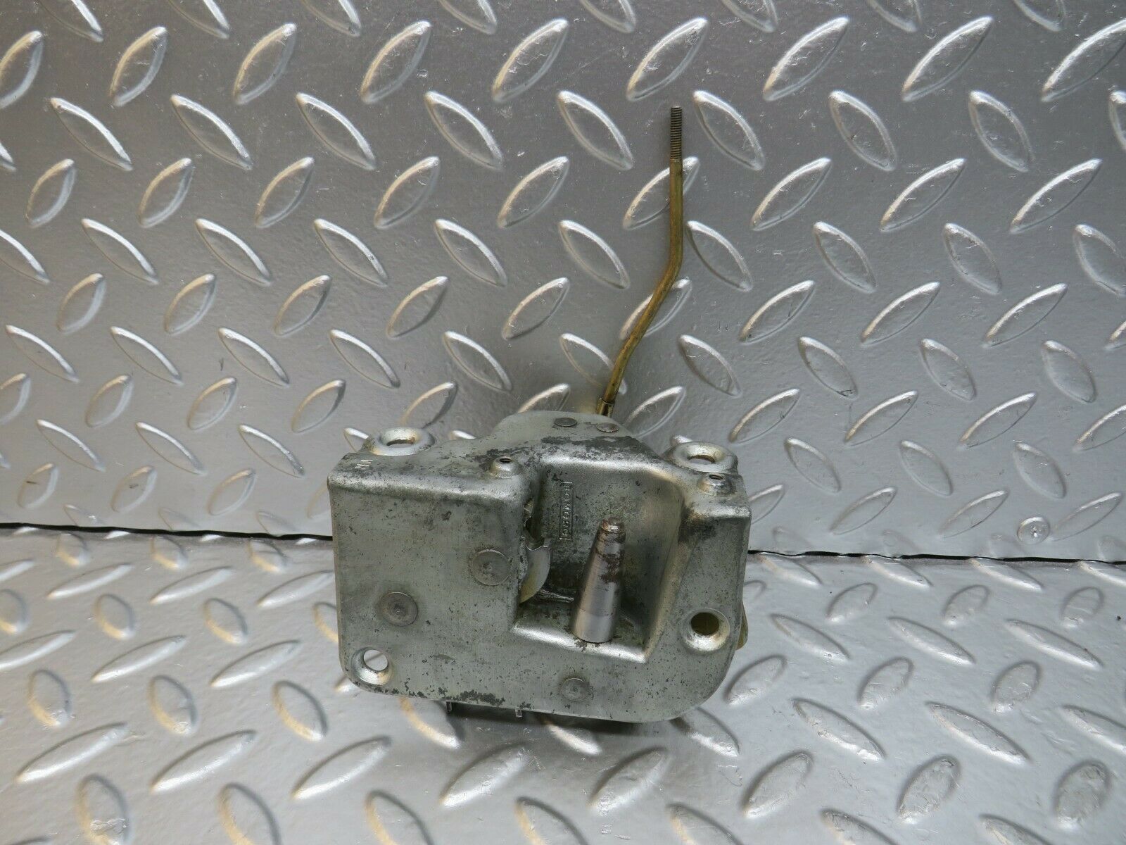 24570 Mercedes-Benz W108 Front Right Door Lock Mechanism