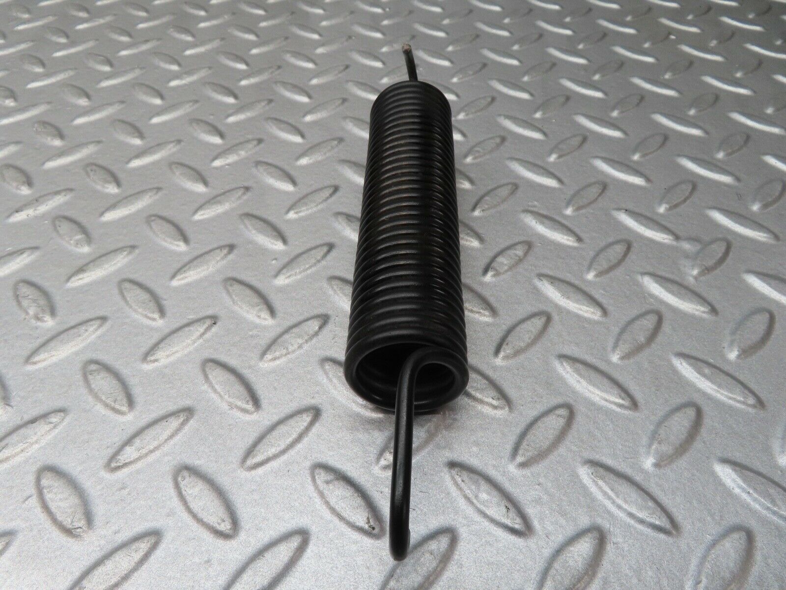 16999 Mercedes-Benz C123 280CE Coupe Trunk Hinge Spring