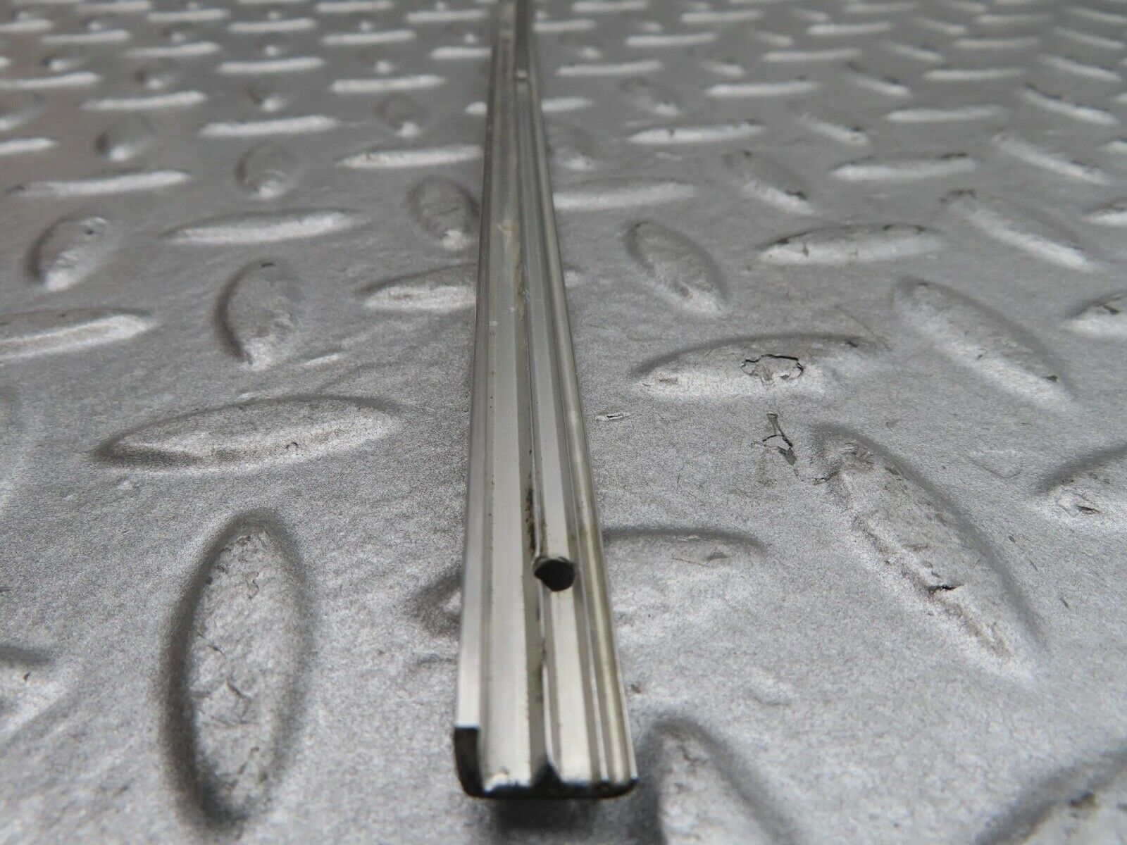 16430 Mercedes-Benz W124 260E Sunroof Chrome Trim