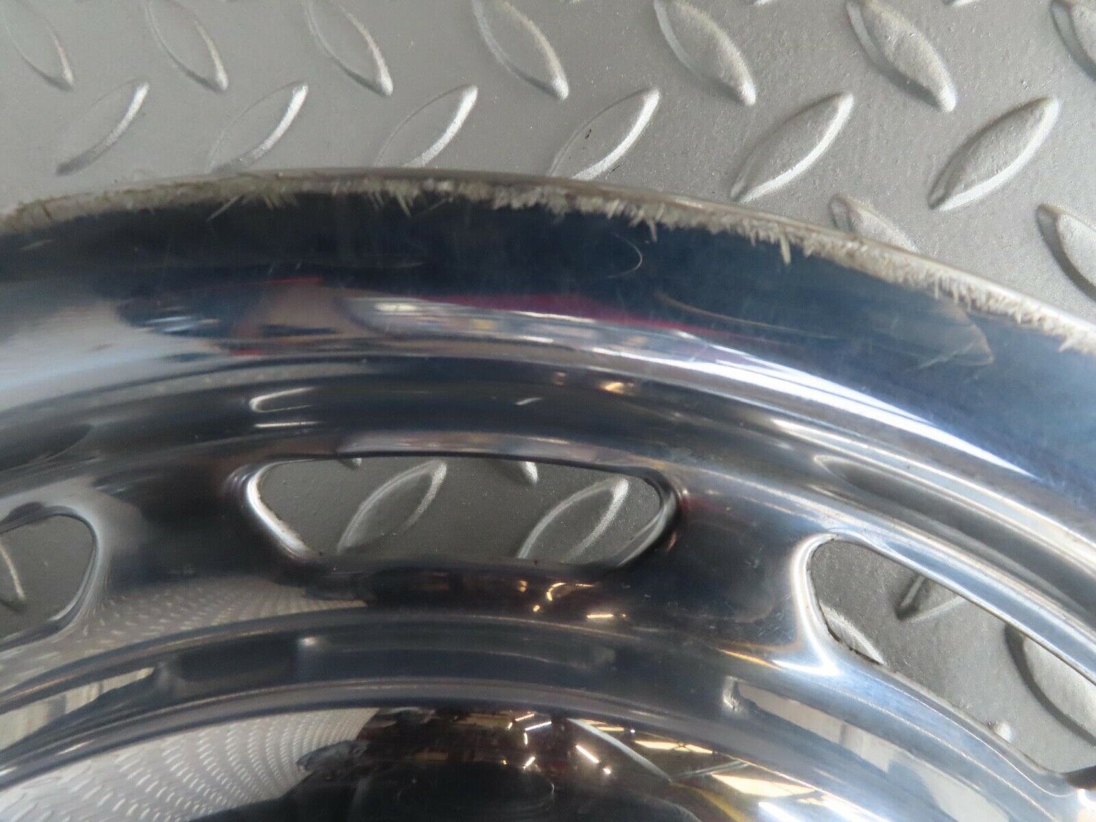 12403 Mercedes-Benz W108 280SE 3.5 Vintage Wheel Trim Hub Cap 14