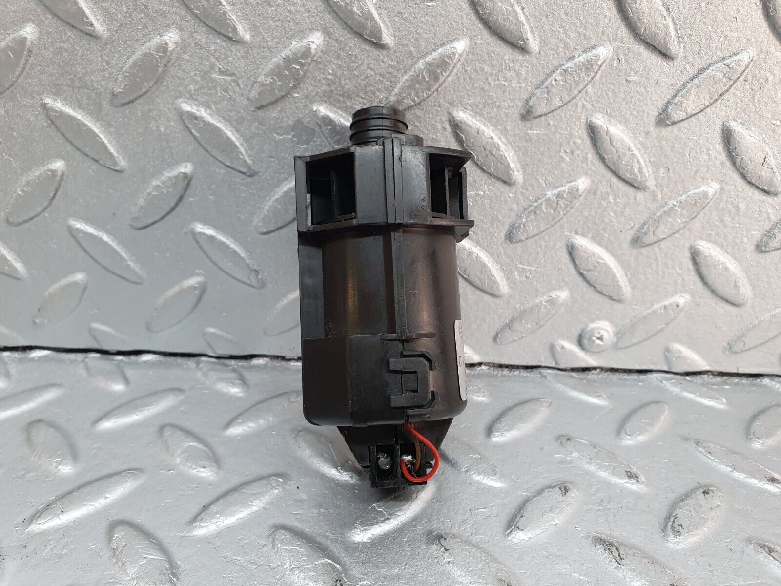 41062 Mercedes-Benz W126 300SE Temperature Sensor 0130002806