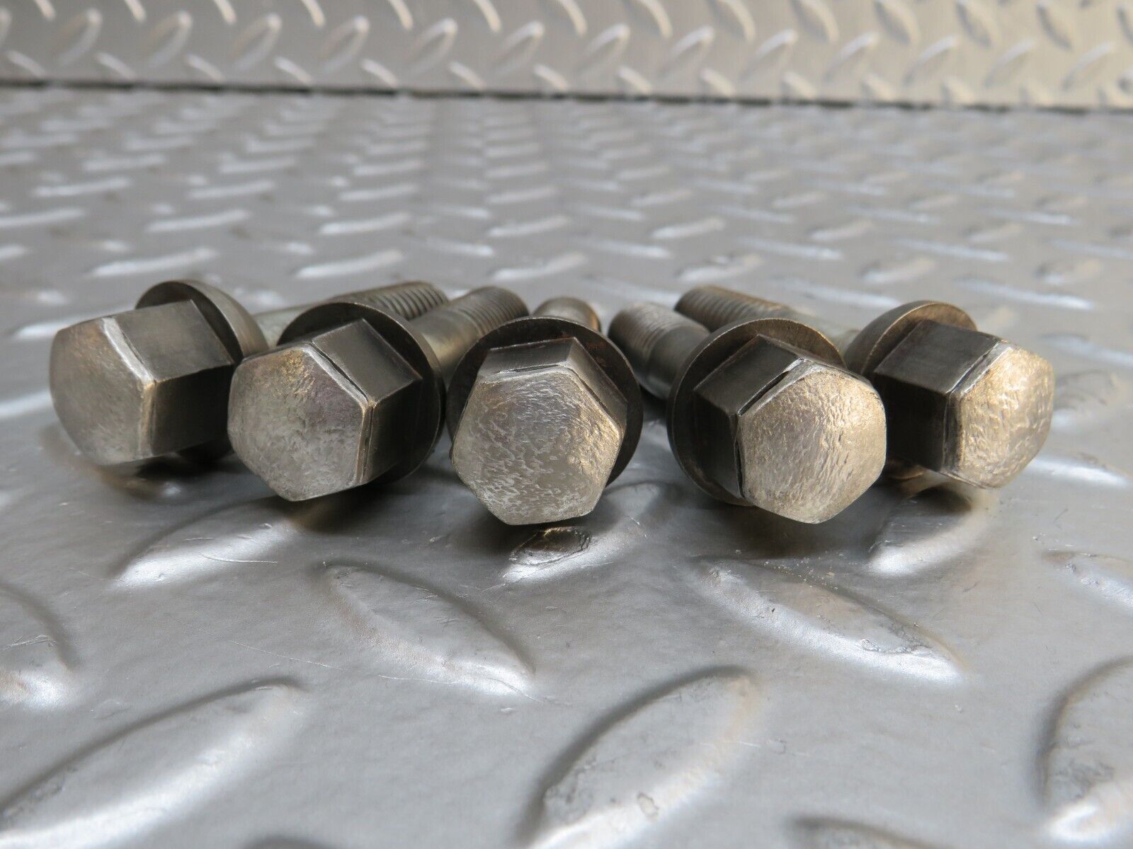 29583 Mercedes-Benz 5x Alloy Wheel Lug Bolt M12x1.5