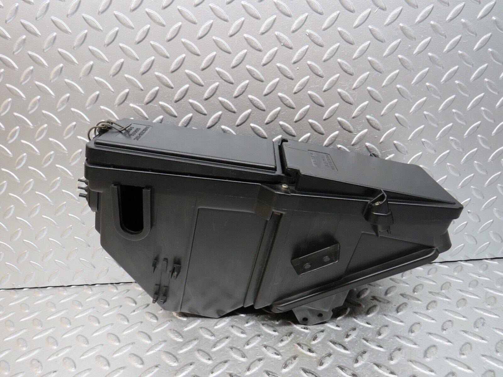 27792 Mercedes-Benz S124 300TE Wagon Fuse Box 1245401850