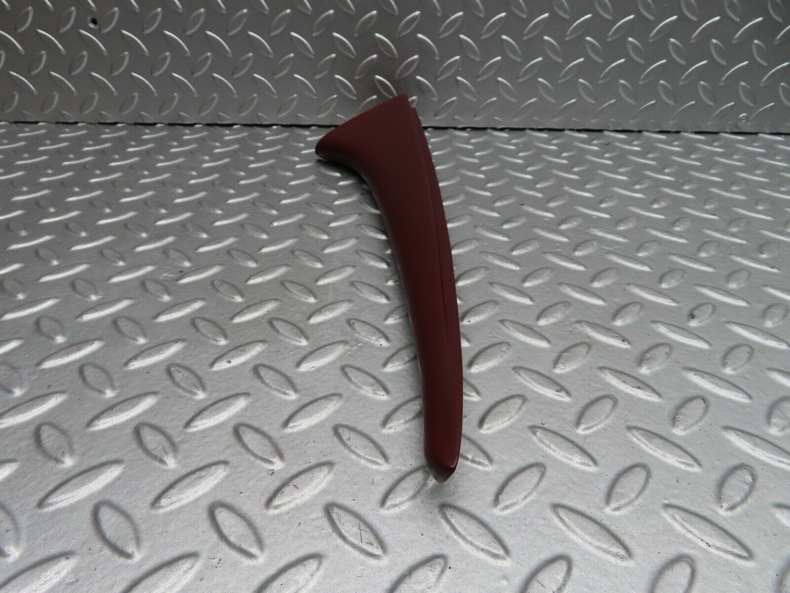 21424 Mercedes-Benz W126 300SE Rear Left Door Interior Trim Burgundy Red