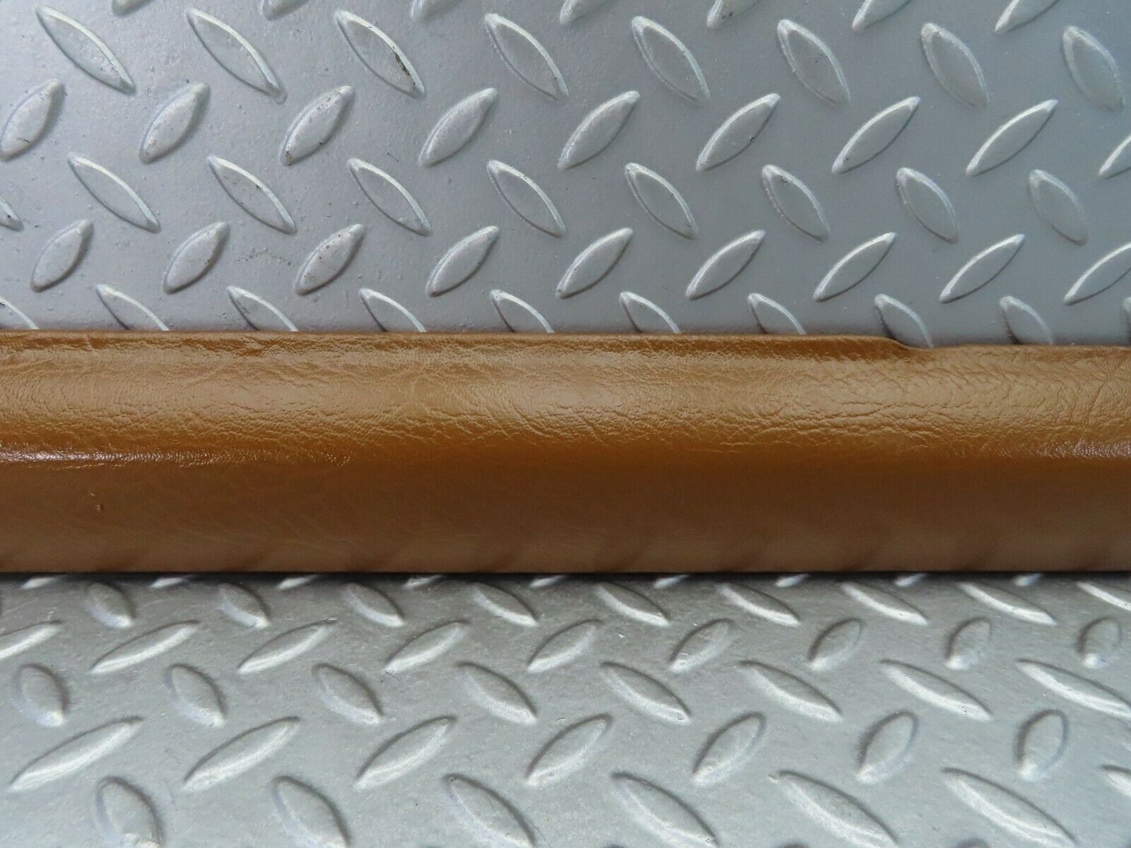 7909 Mercedes-Benz W115 220D Rear Right Upper Door Panel