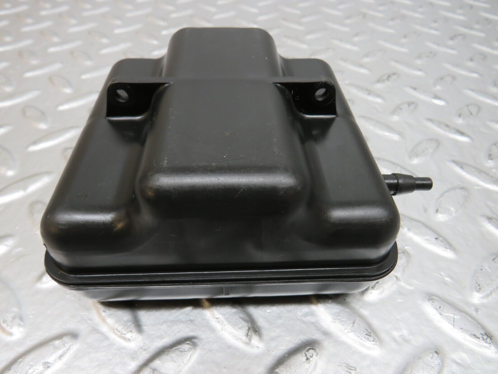 24815 Mercedes-Benz W140 S320 Air Vacuum Expansion Tank 1298050019