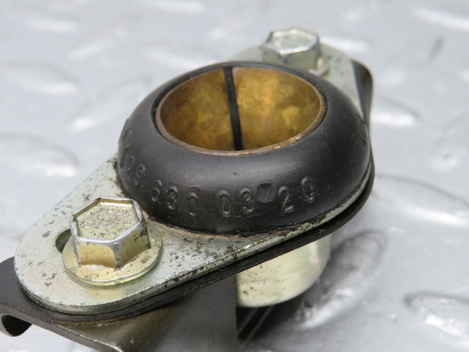 39722 Mercedes-Benz R129 320SL Coupe Roof Lock Latch 1296300320