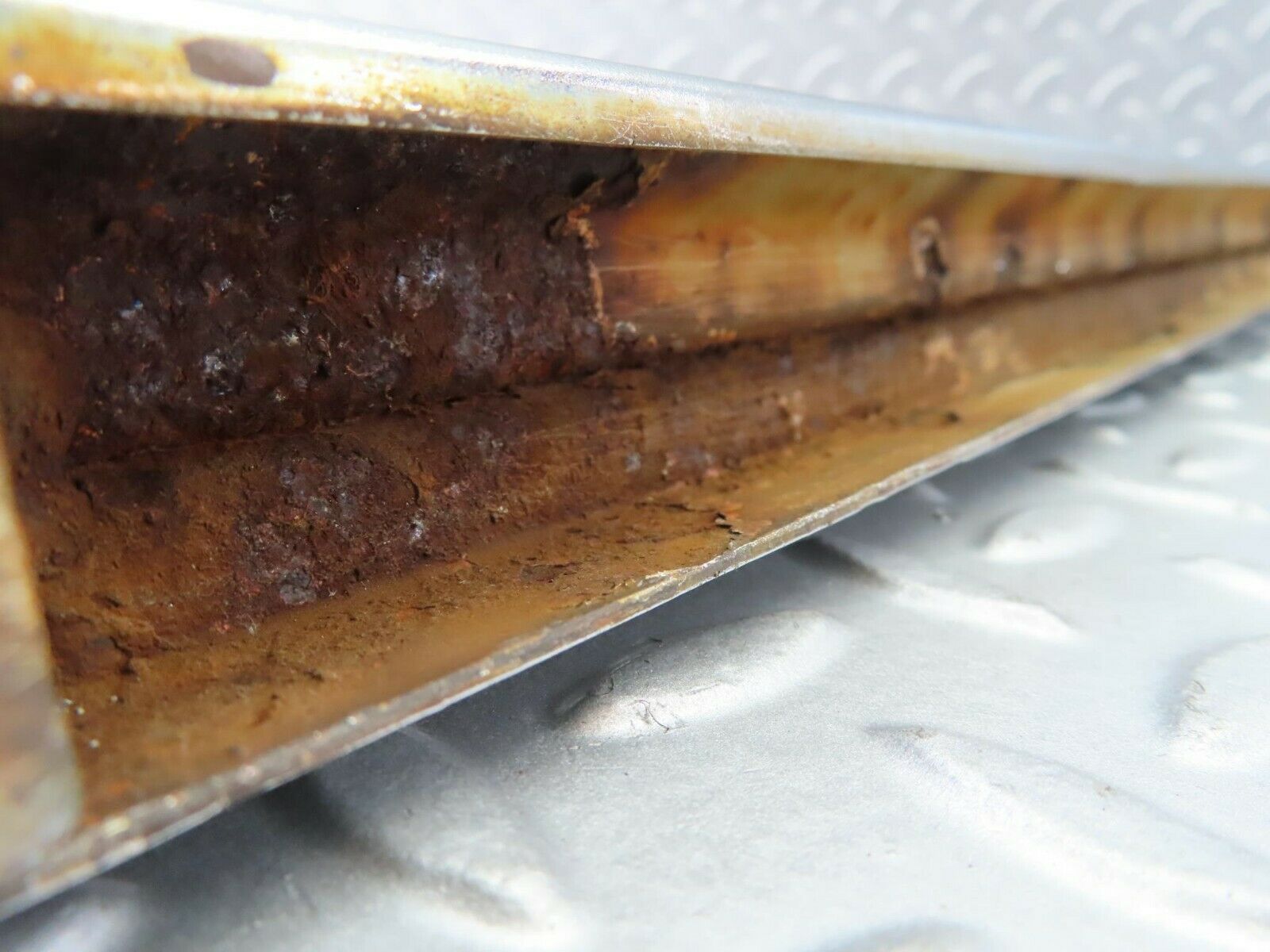 7388 Mercedes-Benz W116 450SE Rear Right Upper Bumper Chrome 1168800871