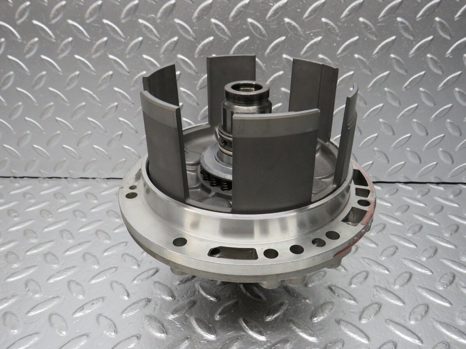 30957 Mercedes-Benz W124 230E Automatic Gearbox Oil Pump 722.408 2012770320