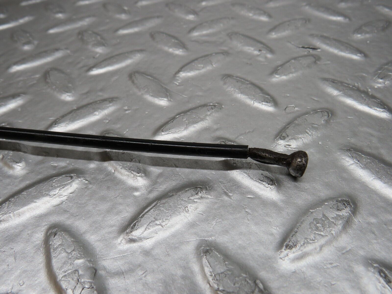 34641 Mercedes-Benz C126 380SEC Coupe Bonnet Release Cable 1269970881