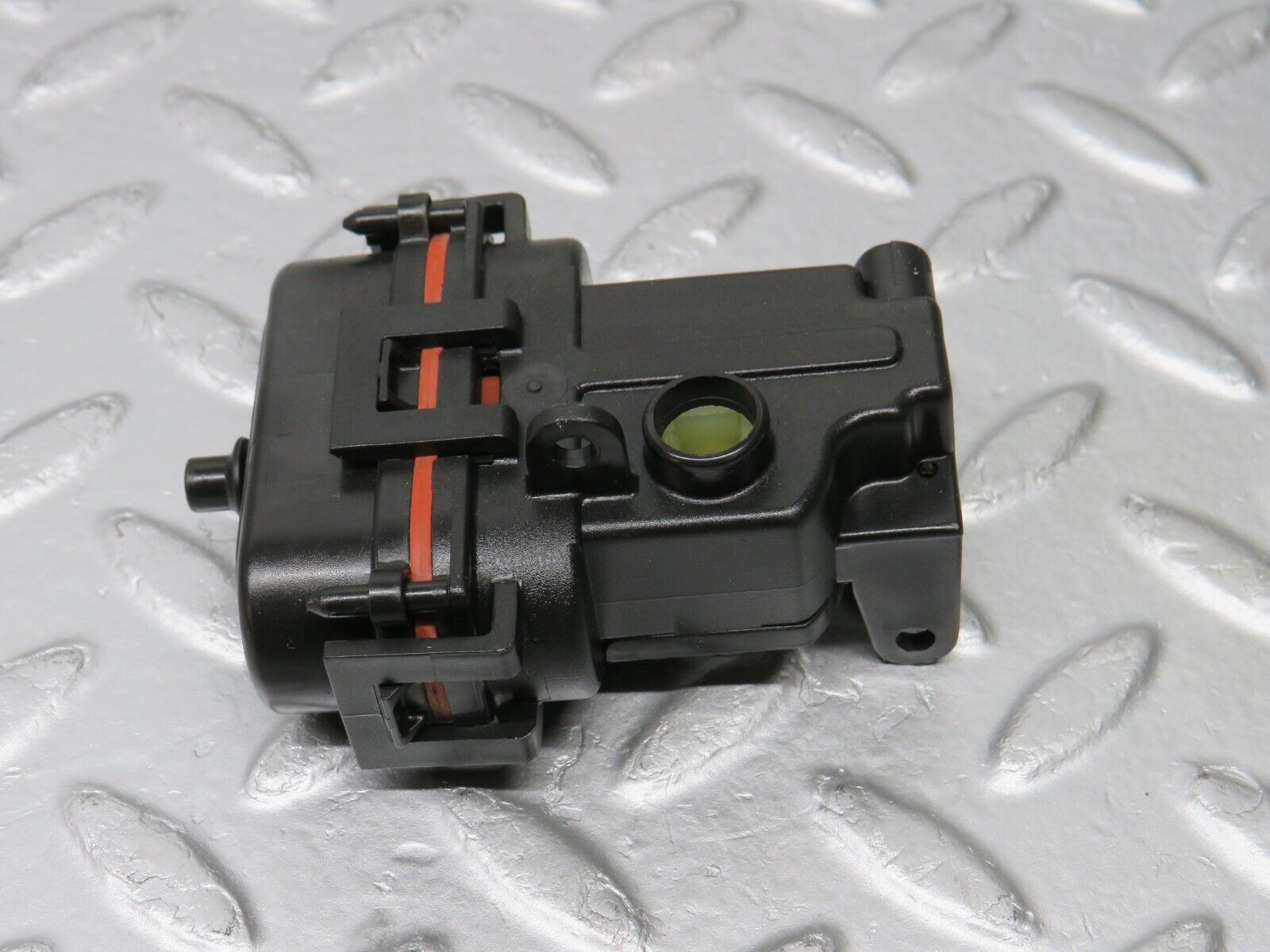 38597 Mercedes-Benz R129 280SL Coupe Heater Box Vacuum Actuator