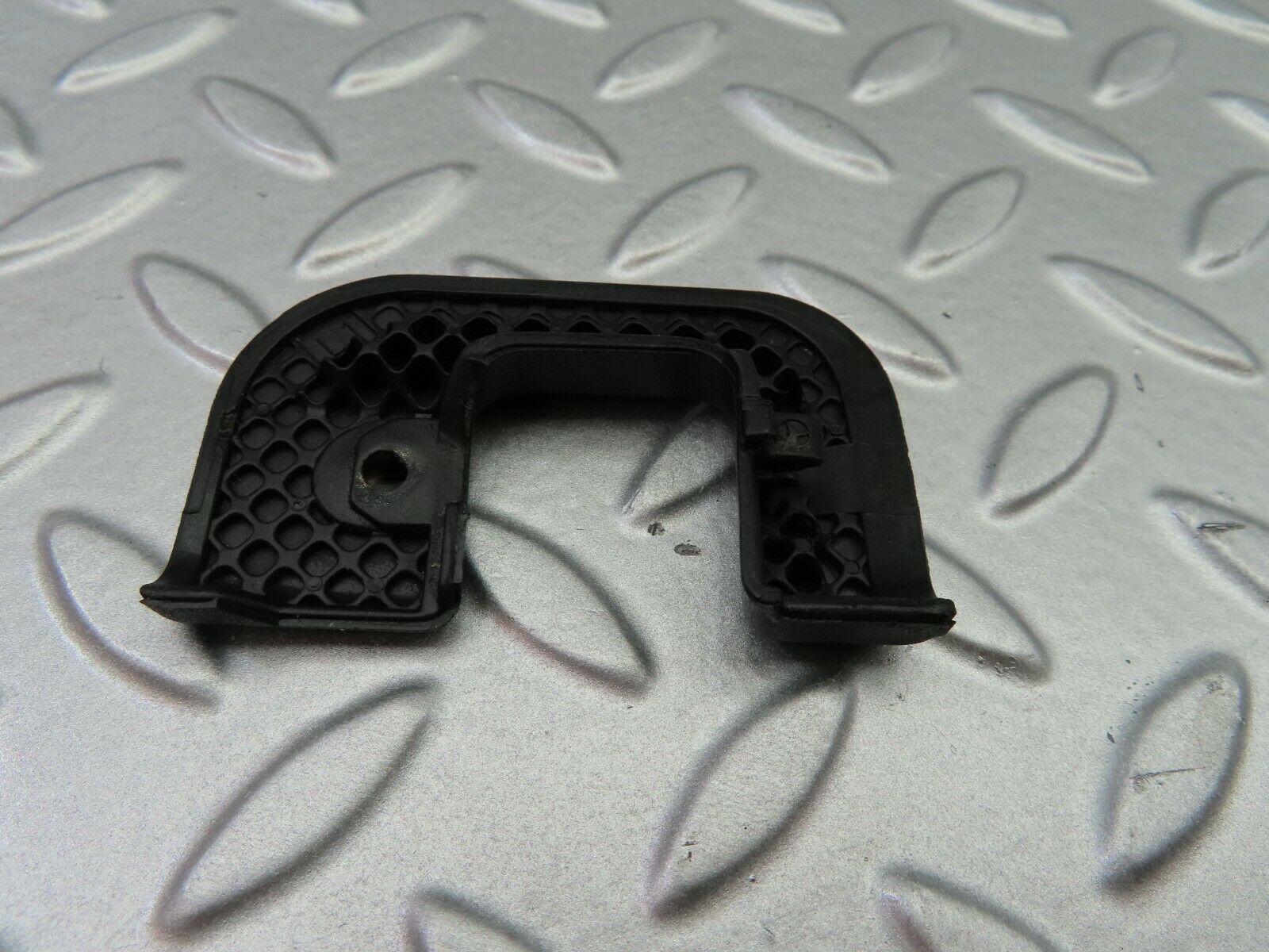 6435 Mercedes-Benz S124 E220 Wagon Left Interior Door Latch Trim