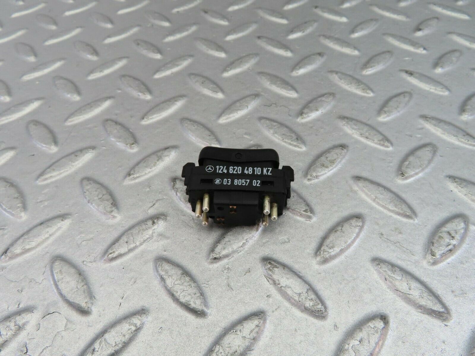 9365 Mercedes-Benz C124 300CE Coupe Rear Left Electric Window Switch