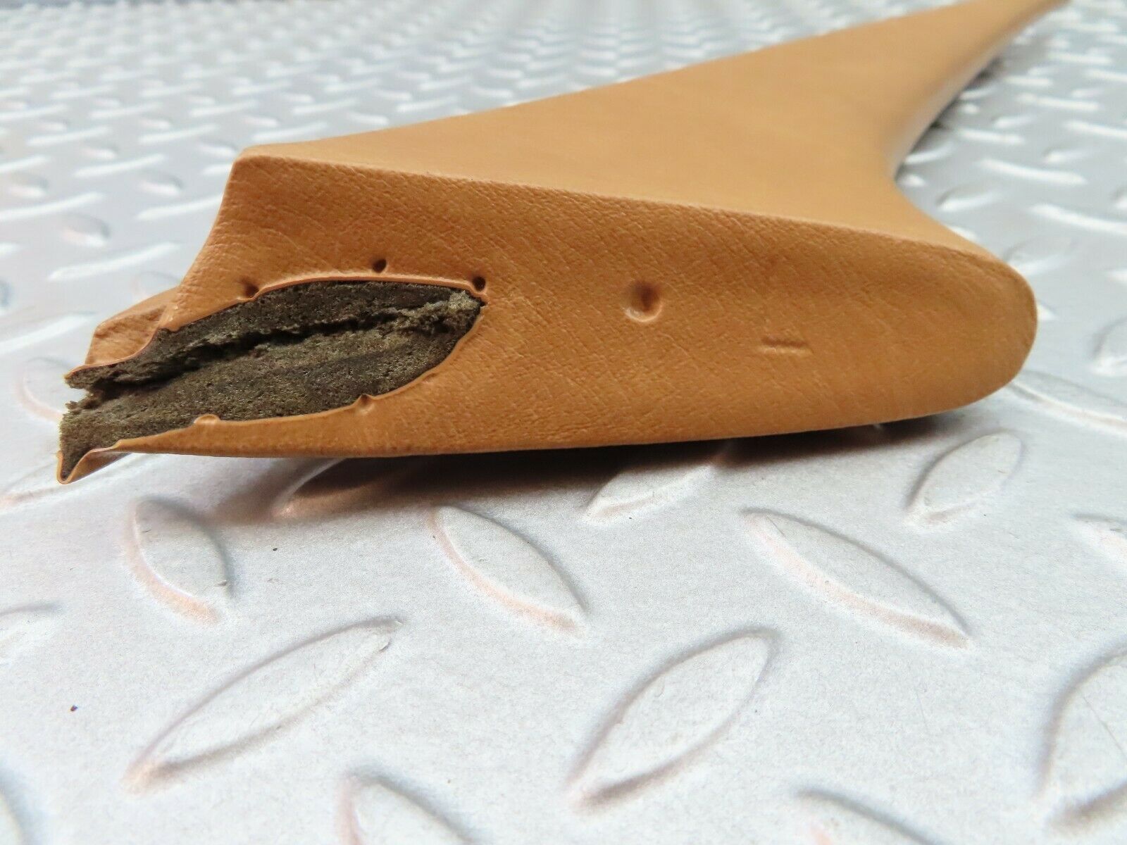 6038 Mercedes-Benz W126 380SE Rear Left Door Panel Cover